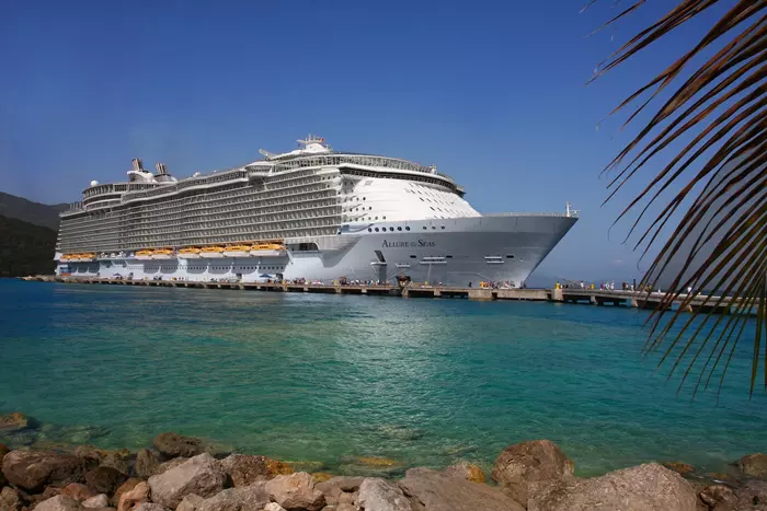 Cruise shipAllure of the Seas docking at Labadee